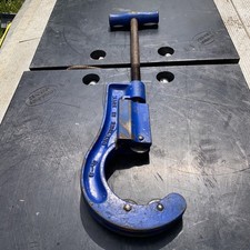 Record 103 Pipe Cutter - 1.5 -3 inch  38-75mm) Steel Pipe cutter made in England