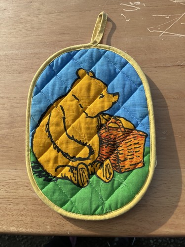 Classic disney winnie - classic, pooh