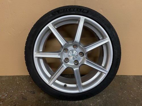 Aston martin vantage - 4.3,