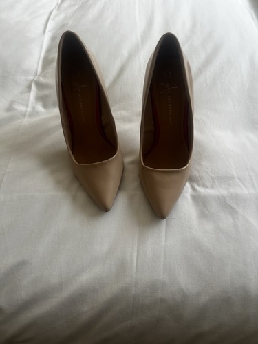 Atmosphere women nude court - nude,