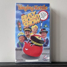 The Singing Kettle - Busy Road