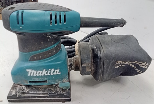 Makita bo4555 palm sander - palm,