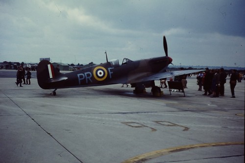 Aircraft slide supermarine - -,