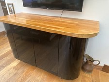 Customized aquarium cabinets