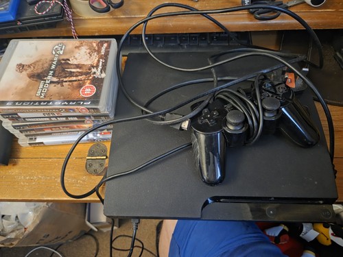 Sony playstation ps3 slim - sony,