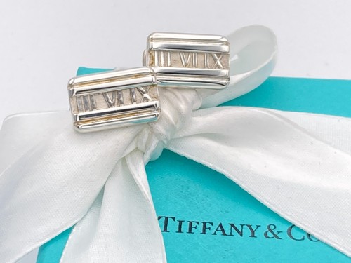Tiffany atlas roman - &,