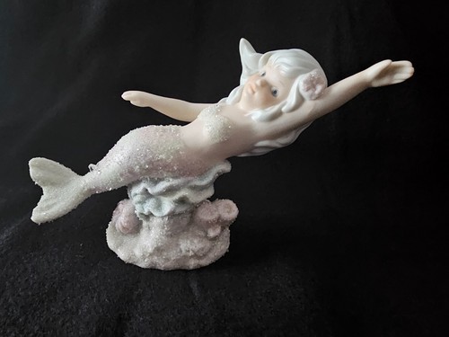 Vintage 1993 enesco - enesco, coral