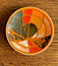 Poole Pottery Abstract Studio Dish - Transitional Mark 1966-67. Betty Bantten