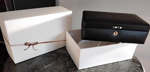 Pandora two tier black - two,