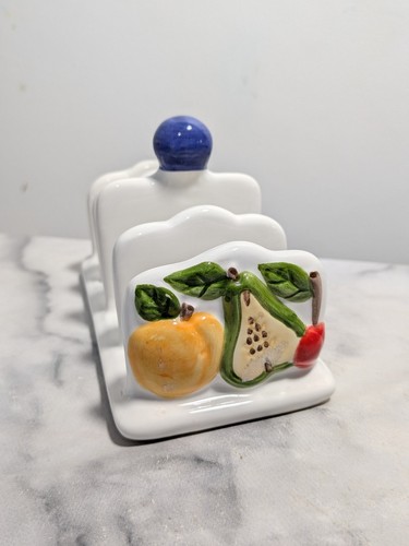 Rayware country kitchen - country,