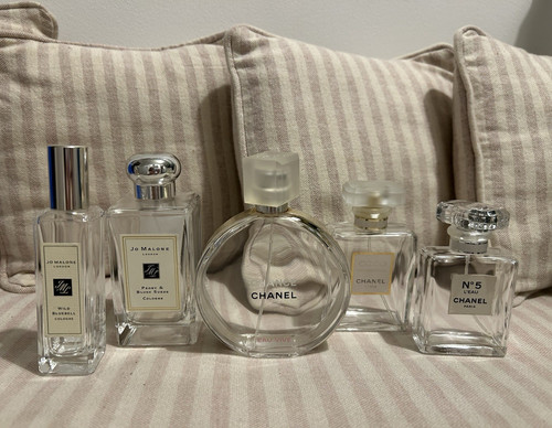 Empty perfume bottles bundle