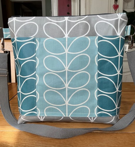 Zip top messenger bag - top,