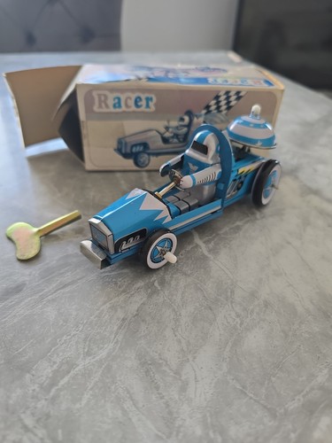 Clockwork tinplate racing car - clockwork,