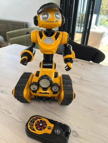 Wowwee 2008 robo - robo, rover