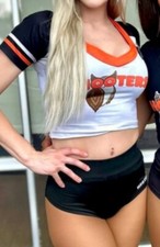 HOOTERS MEDIUM GIRLS AUTHENTIC