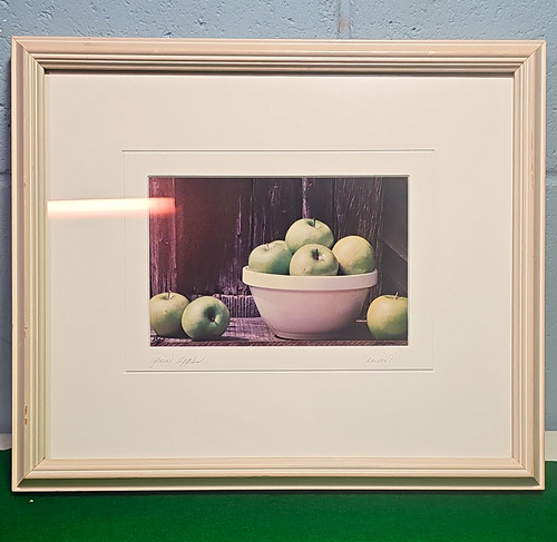 Green apples eric - by,