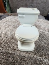 Small Novelty Clock In A Toilet Design Needs Batteties