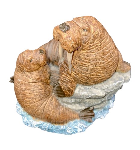 Ocean walrus cub figurine - ocean, w/cub