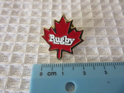 Canadian rugby vintage pin - canadian,