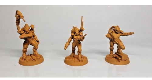 Van saar tek hunters - van, x