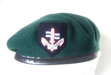 SBS BERET & BERET BADGE -