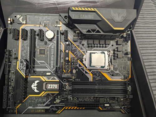 Intel 8700k with - tuf, z370-plus
