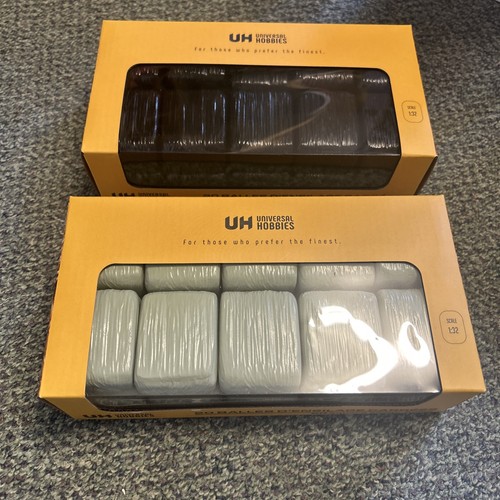 Universal hobbies black - 1/32,