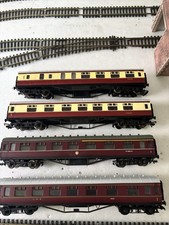 Dapol LMS Stanier Coaches. 00