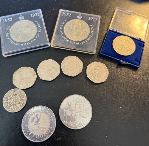 Coin lot 4x - £5,, old
