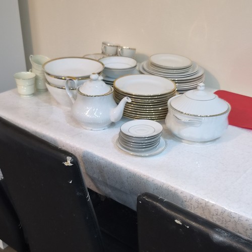 Elegant crockery set - elegant, excellent