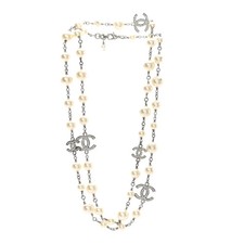 CHANEL Faux Pearl Long