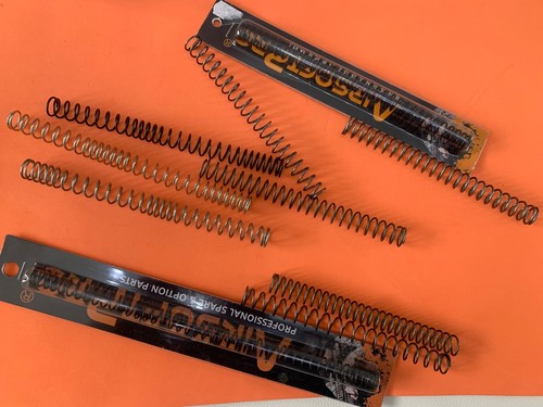 Mixed spare parts springs - parts,