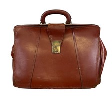 VINTAGE Brown Leather Doctor