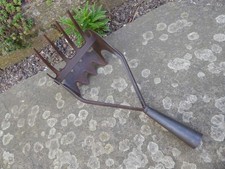 Vintage Wolf Zigzag Push Pull