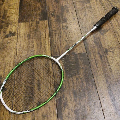 Yonex voltric badminton - yonex,