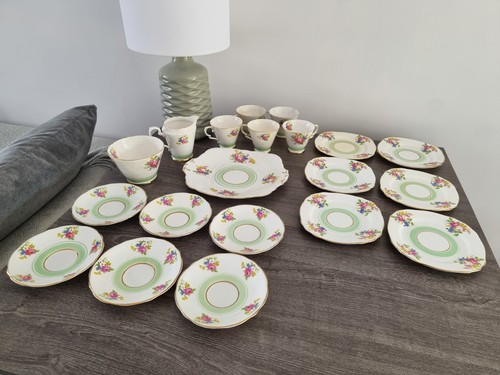 Royal stafford bone - royal, tea