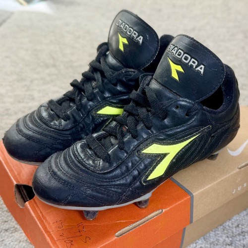 Diadora football boots 4 - football,