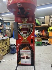 KRISS SPORT BOXER BOXING PUNCHING MACHINE WORKING