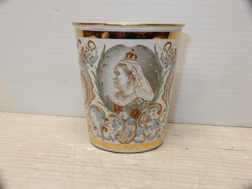 Antique queen victoria diamond - queen,