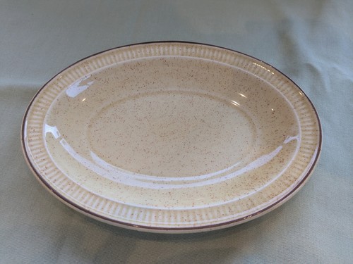 Poole broadstone oval saucer - broadstone,