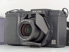 Lens near mint ricoh gx200 - ricoh,
