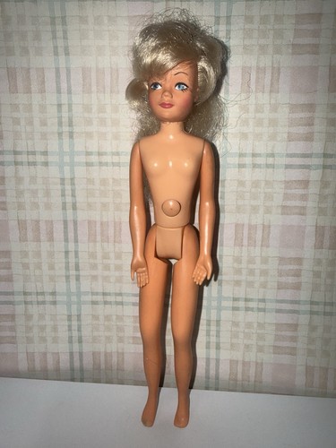 Vintage tressy doll growing - vintage,