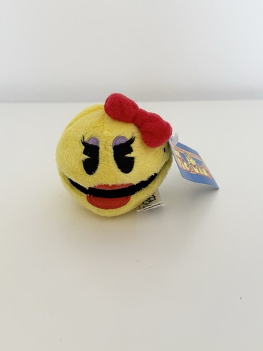Pac man shiny plush - 3”,