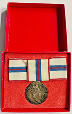 Medal queen elizabeth 2 - -,