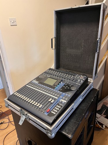 Yamaha 01v96 vcm - vcm, digital