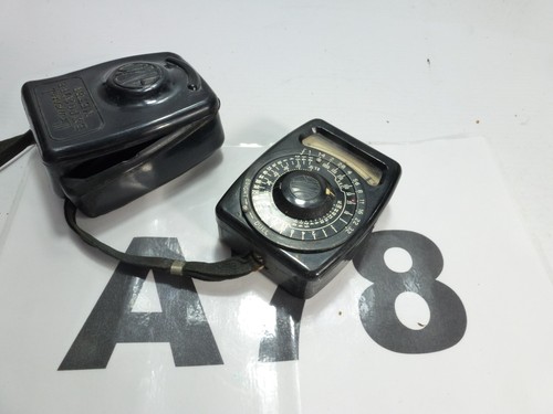 Avo vintage bakelite - vintage,
