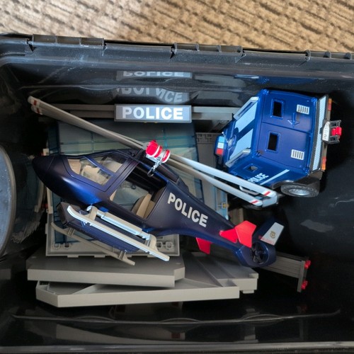Playmobil police station 6919 - police,