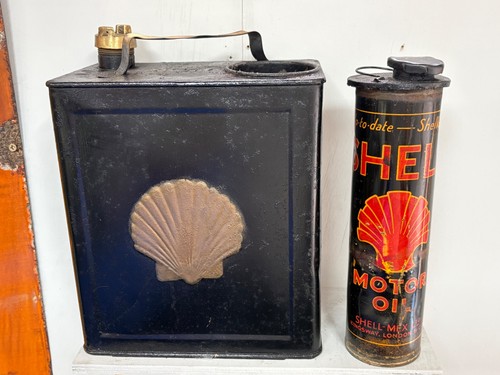 Vintage shell duo - shell, petrol/oil