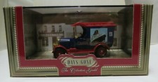 LLEDO  DAYS GONE DG050052 Bull Nose Morris Van - Queen Mary