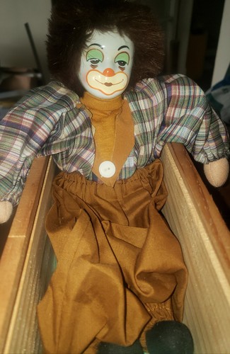 New ornamental collectible - new, ornamental/collectible